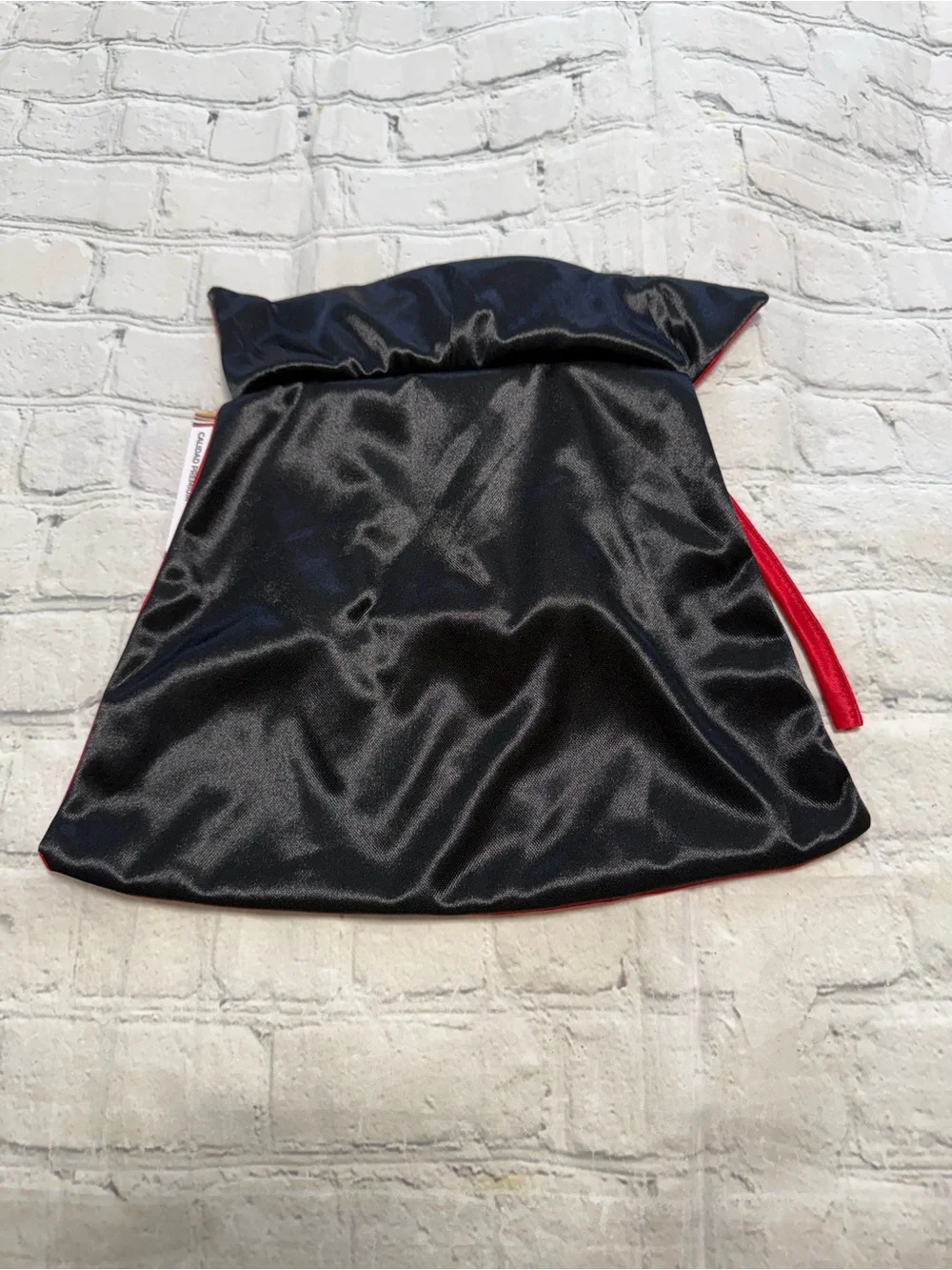 Pet Warrior Dog Satin Red Cape with White Collar & Bow Custome. Halloween costum